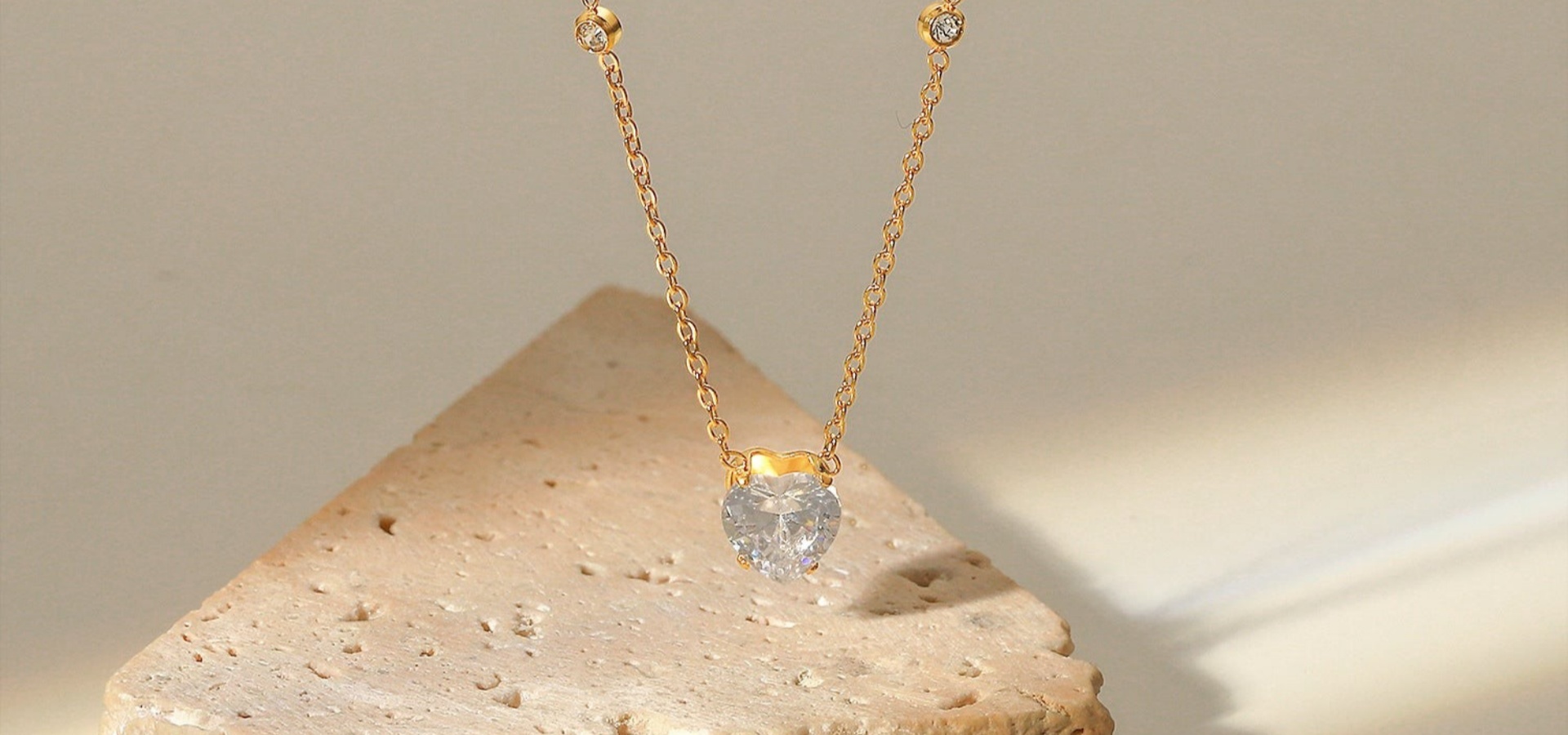 slider image slider_item_1